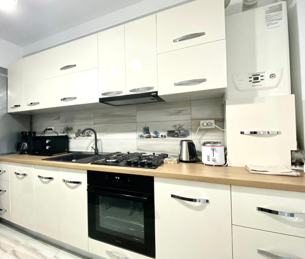 Moonrise Apartment Braşov Esterno foto